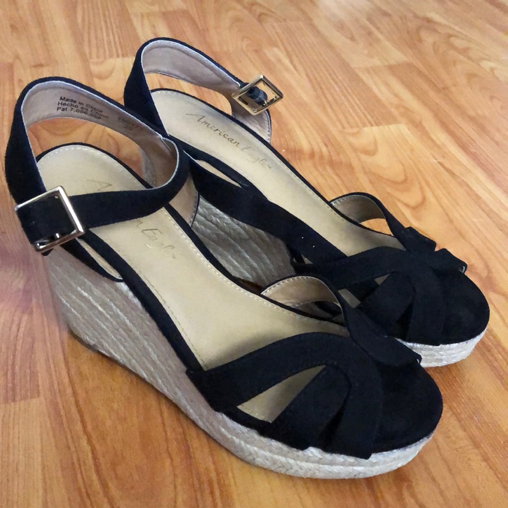 American eagle 6 1/2 wedges